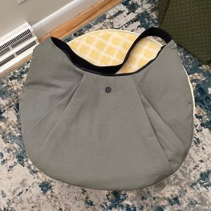 Lululemon shoulder bag